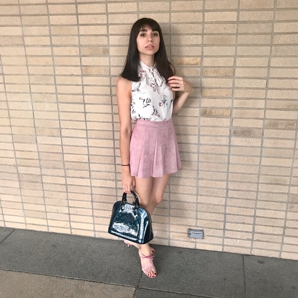 Bookmark & Meet Me 😊 - Picture 6 of 6